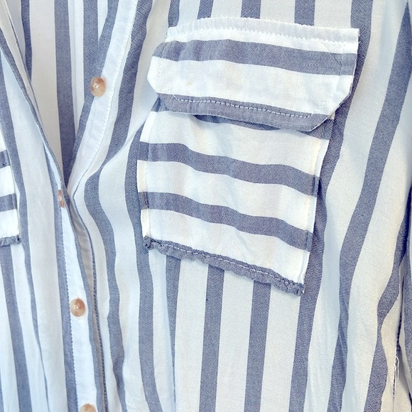 Striped Button down shirt, rayon shirt, Long sleeve top, long sleeve blouse, - Picture 4 of 6